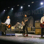 Flogging Molly in der Turbinenhalle Oberhausen – Fotos