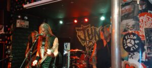 Konzertbericht zu Jungle Rot + Disminded 30-07-2024 Don´t Panic Essen