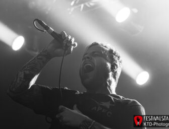 STICK TO YOUR GUNS : Keep Planting Flowers Tour Köln – Fotos